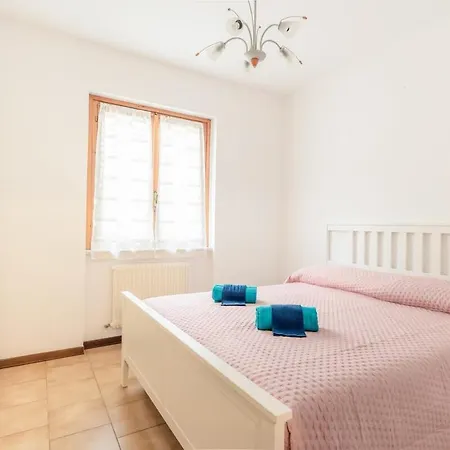 アパート 5 Beds - 2 Minutes From The Sea With Parking *