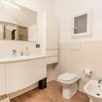 5 Beds - 2 Minutes From The Sea With Parking Apartment