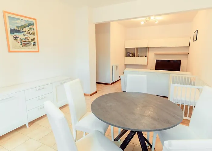 Appartamento 5 Beds - 2 Minutes From The Sea With Parking *