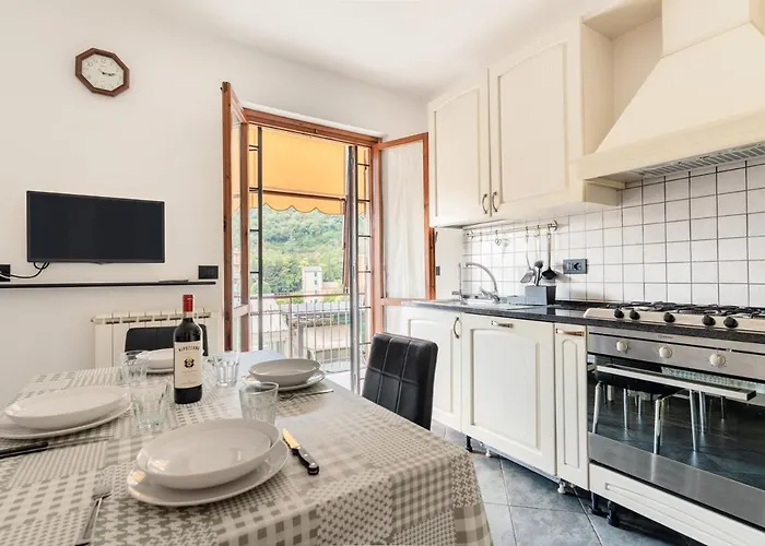 5 Beds - 2 Minutes From The Sea With Parking Recco